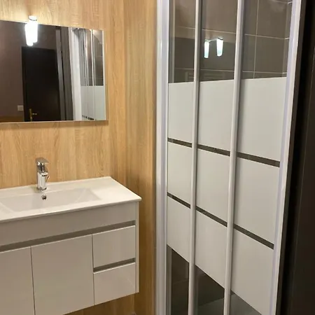 Logis - & Restaurant Saint Nicolas 2* Chaumont-en-Vexin