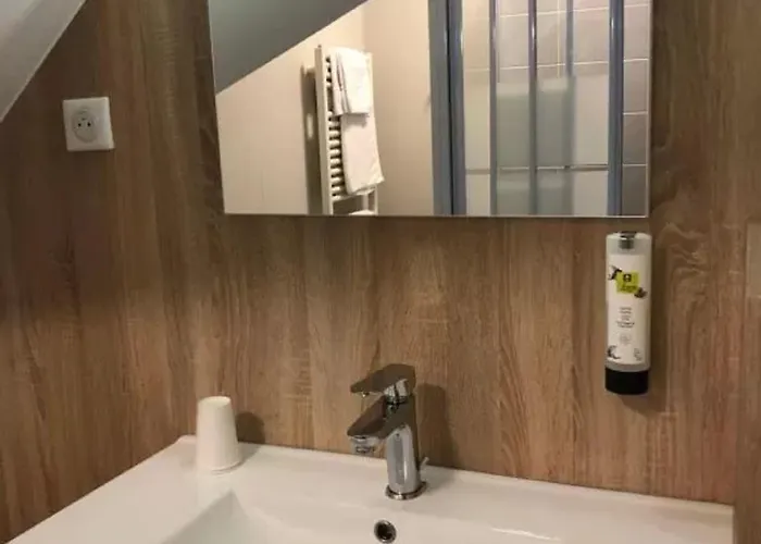 Logis - & Restaurant Saint Nicolas Hotel Chaumont-en-Vexin